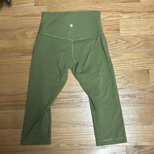 COPY - Lululemon align Capri